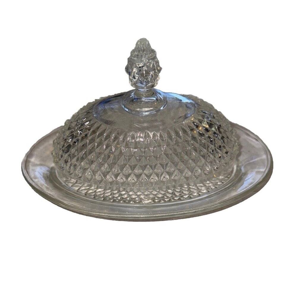Indiana Glass Diamond Point Oval Butter Dish with Lid 9" x 6" x 5.5" CHIP ON LID